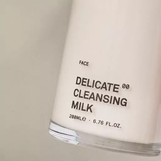 TEAM DR. JOSEPH DELICATE CLEANSING MILK 200 ML