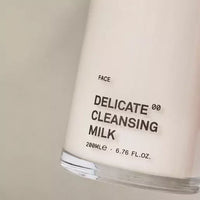 TEAM DR. JOSEPH DELICATE CLEANSING MILK 200 ML