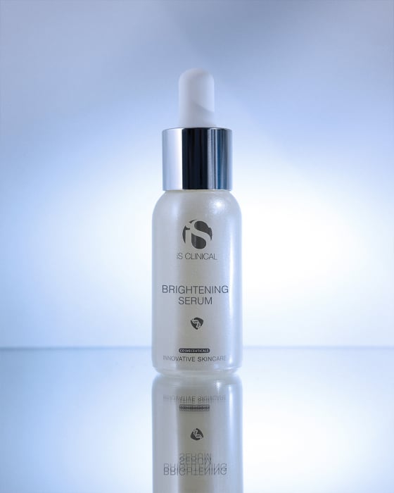 iS CLINICAL BRIGHTENING SERUM, 15ml